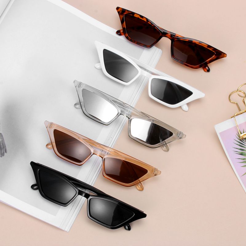 Cat Eye Sun Glasses Small Frame UV400 Sun Shades Fashion Women Vintage Glasses Street Eyewear Luxury Trending Sunglasses