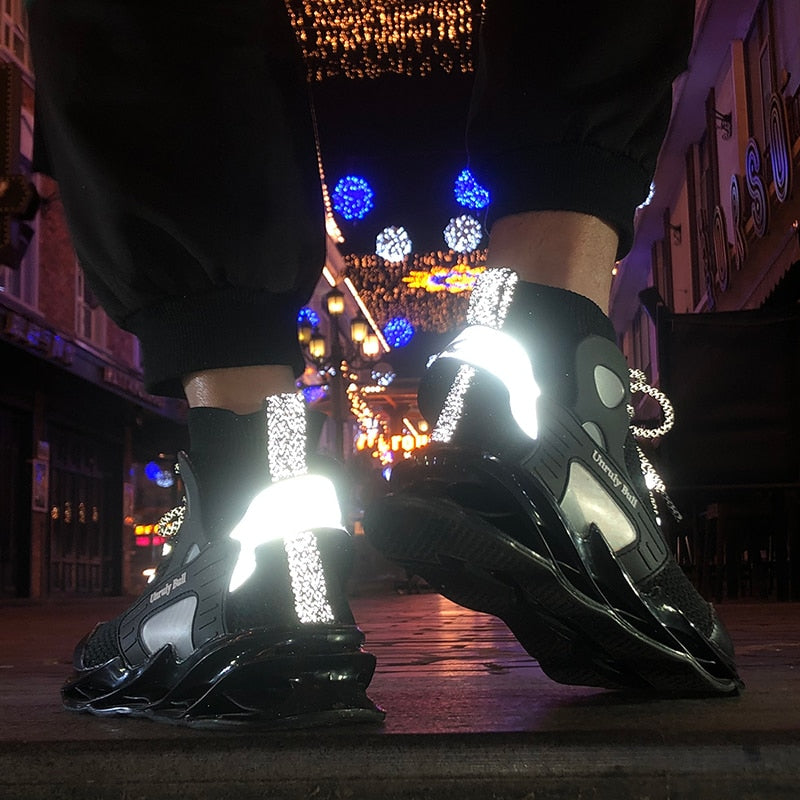Step up Your Style with Luxury Designer Shoes Men's Casual Shoes with Platform, Fashion Blade Loafers, and Sneakers for Trendsetting Men