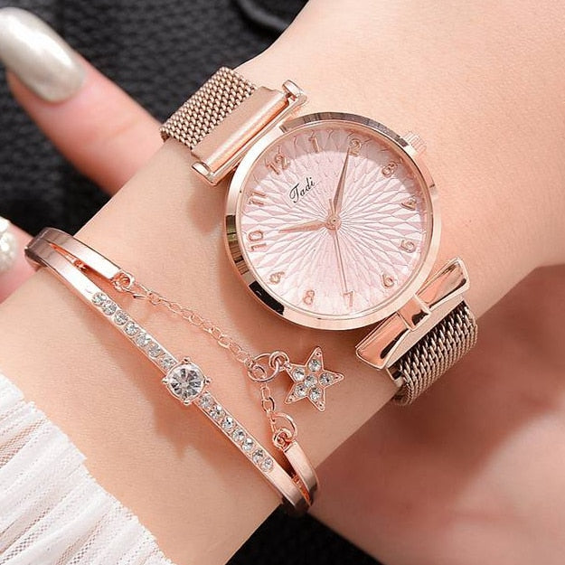 Luxury Women Bracelet Quartz Watches For Women Ladies Sports Dress Pink Dial Wrist Watch Clock Relogio Feminino