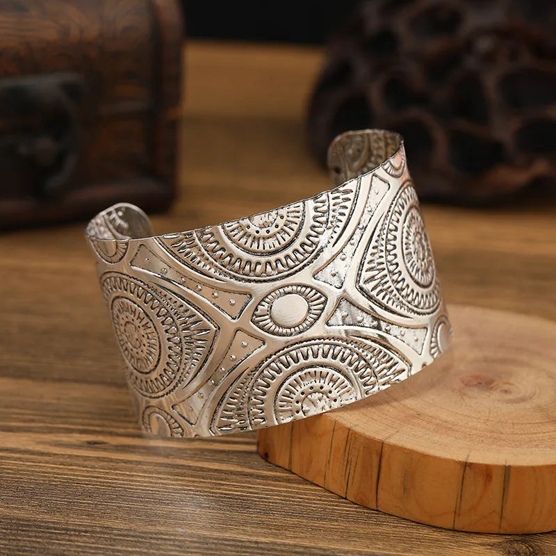 Boho Wide Line Cuff Open Bracelet - New, Punk, Cool Psycho Shiny Ring Bracelet