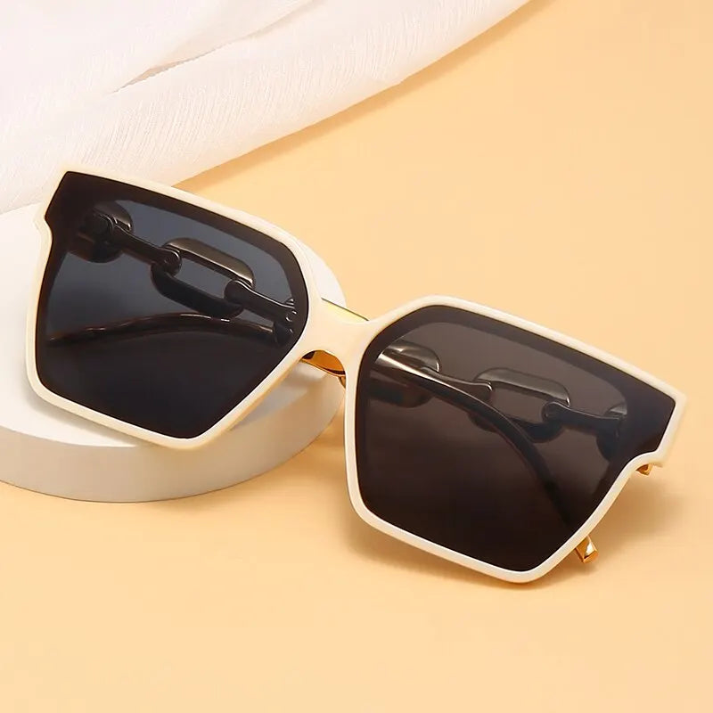 2024 New Women Rectangle Vintage Sunglasses Brand Designer Retro Points Sun Glasses Female Lady Eyeglass Cat Eye Driver Goggles