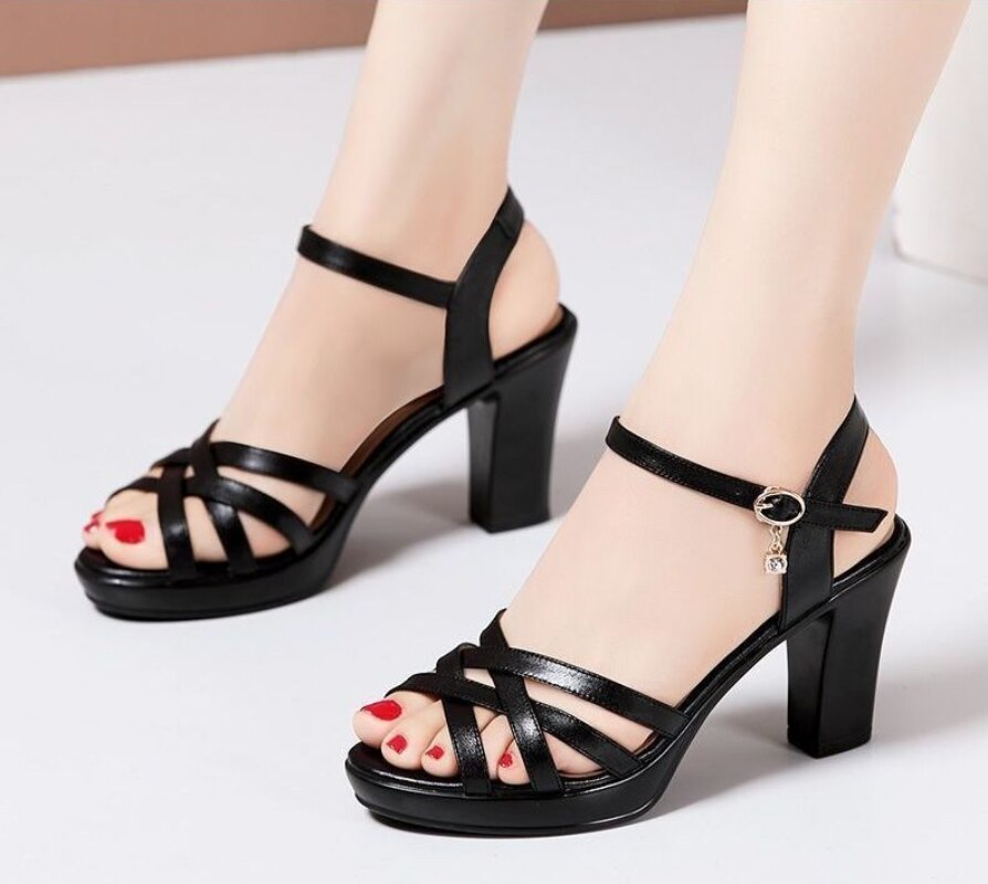 Comfortable Fashion Block Heel Sandals for Women Black Summer 2023 Medium Heeled Footwear with Orthopedic Support and Chunky Diamond Block Design