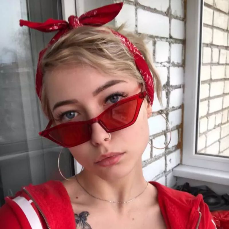 Cat Eye Sun Glasses Small Frame UV400 Sun Shades Fashion Women Vintage Glasses Street Eyewear Luxury Trending Sunglasses