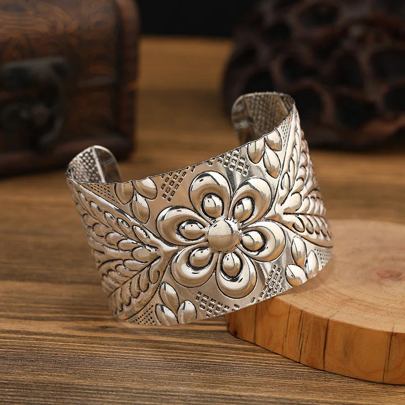 Boho Wide Line Cuff Open Bracelet - New, Punk, Cool Psycho Shiny Ring Bracelet