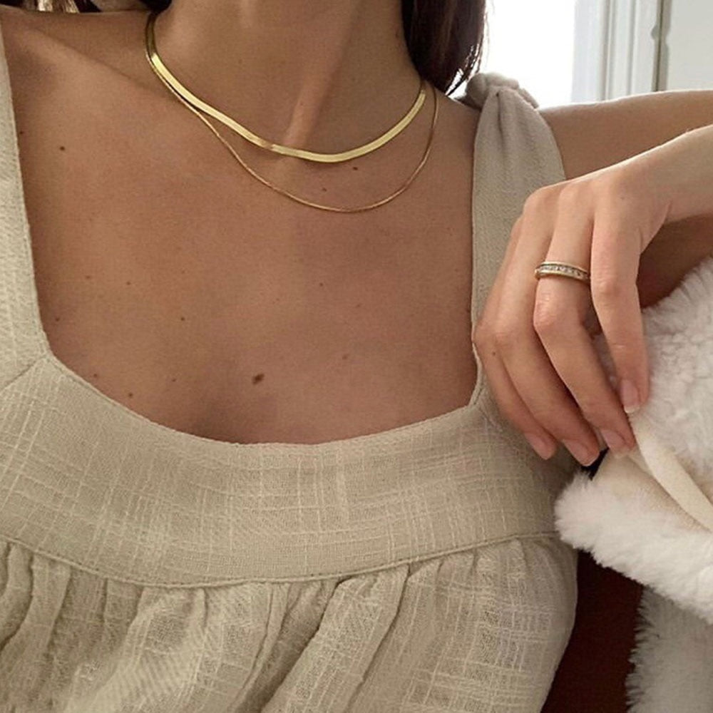 Trendy 2023 Multi chain Pendant Gold Pearl Necklaces