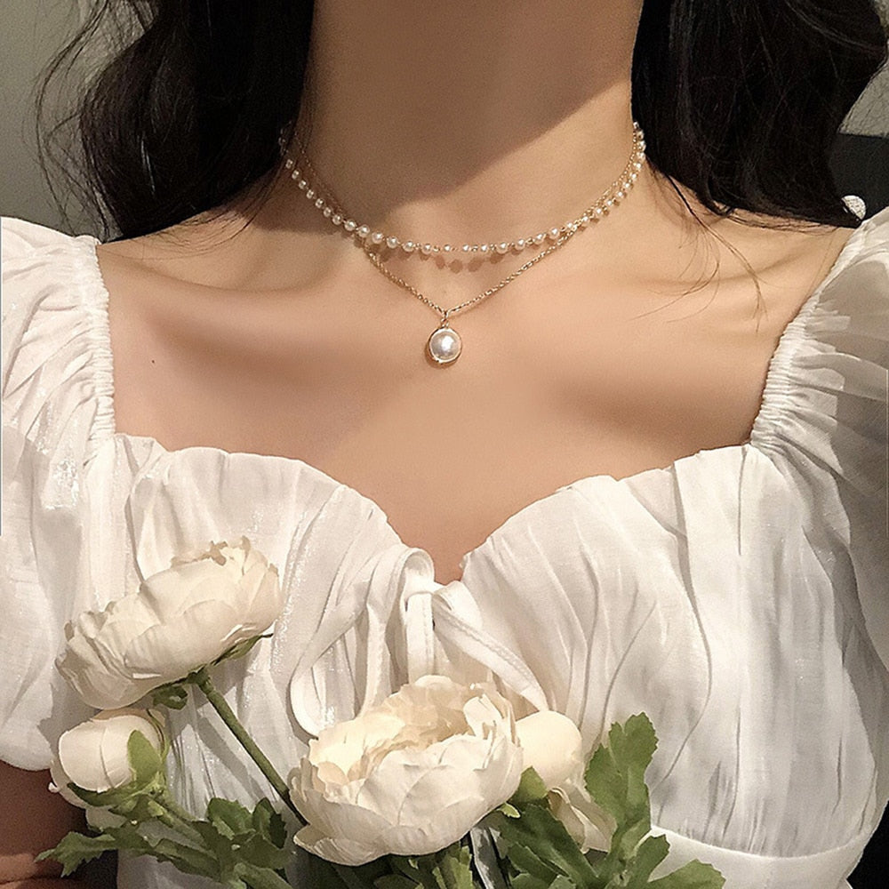 Trendy 2023 Multi chain Pendant Gold Pearl Necklaces