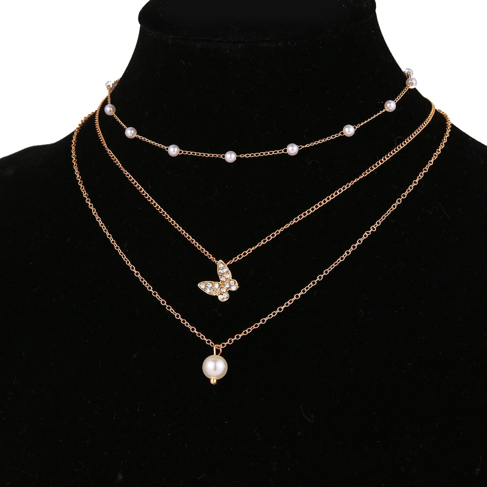 Trendy 2023 Multi chain Pendant Gold Pearl Necklaces