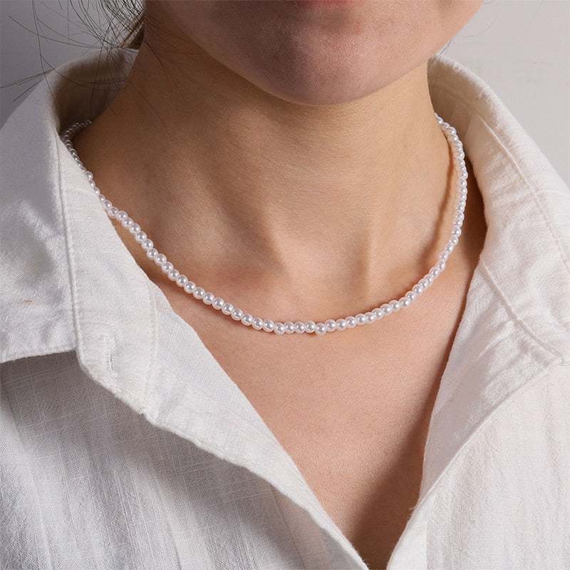 Trendy 2023 Multi chain Pendant Gold Pearl Necklaces