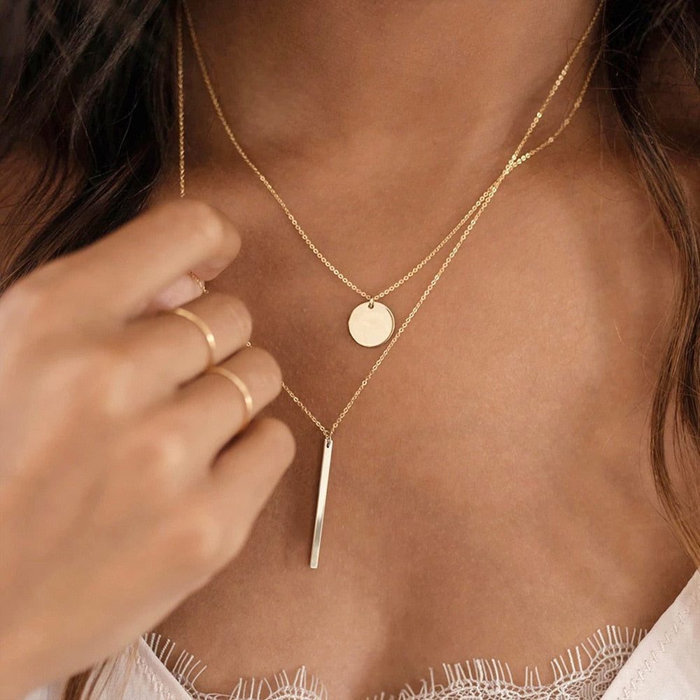 Trendy 2023 Multi chain Pendant Gold Pearl Necklaces
