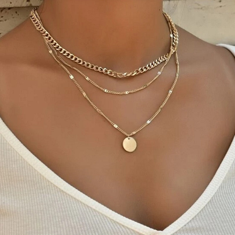 Trendy 2023 Multi chain Pendant Gold Pearl Necklaces