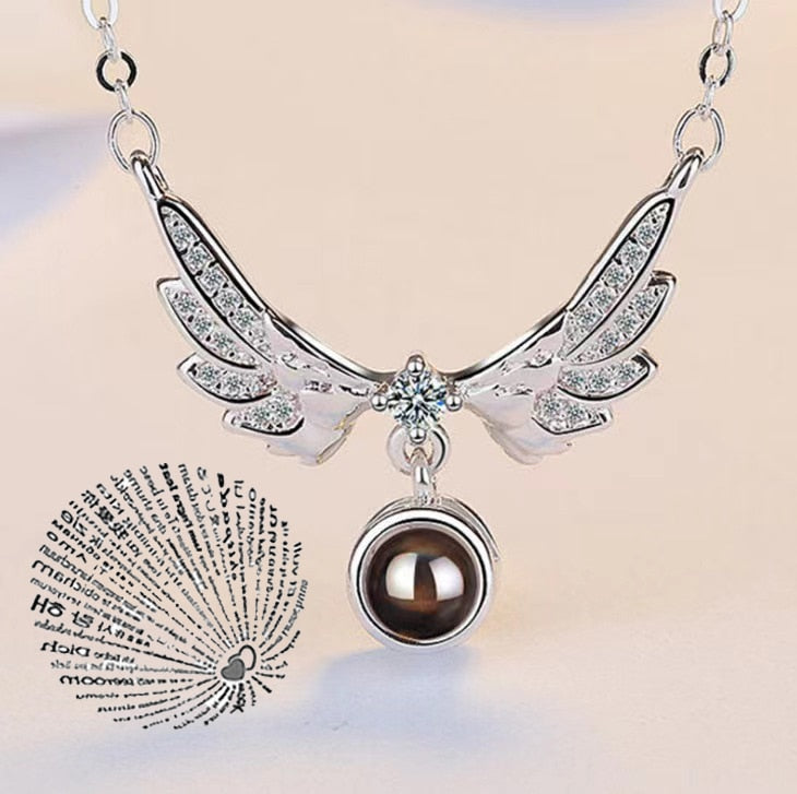 Trendy Projection 100 Languages I Love You Pendant Necklaces For Lover Girlfriend 2023