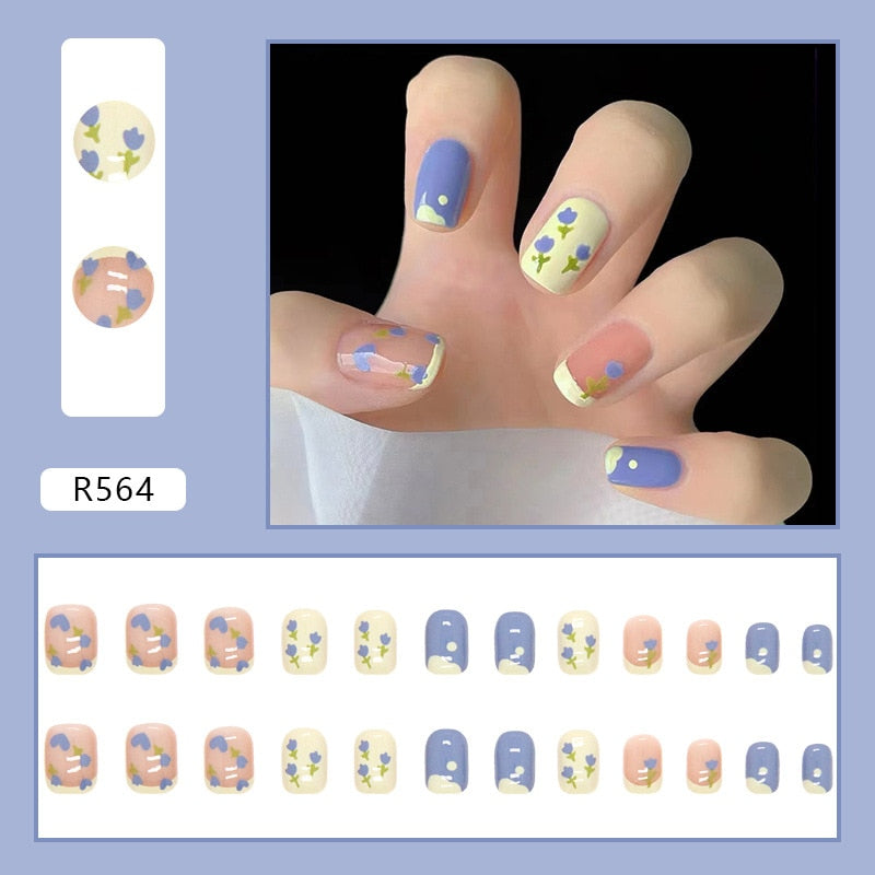 Short False Press on Nail Tip with Glue Designs Detachable Reusable Fake Nails 24Pcs/Set with Nail Art DIY Tips