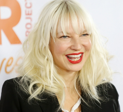 'Cheap Thrills' Singer Sia Marries Boyfriend Dan