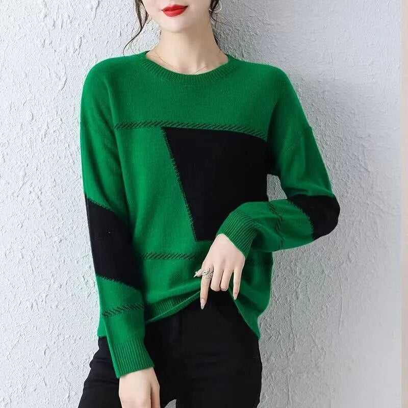 Korean Fashion O-Collar Neck Pullover Autumn Winter Knitting Sweater with Color Blocking, Plush & Thickened for an All-Match Bottoming Shirt Look