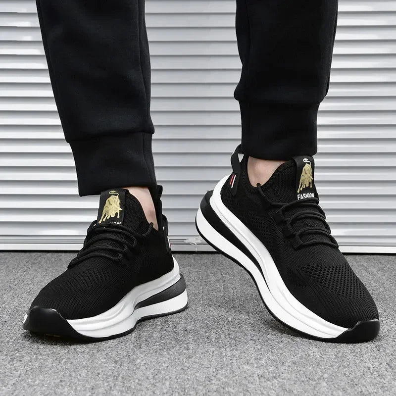 2024 Men's Sports and Casual Shoes Summer Fashion New Shoes Round Toe Black Spring Men's Shoes