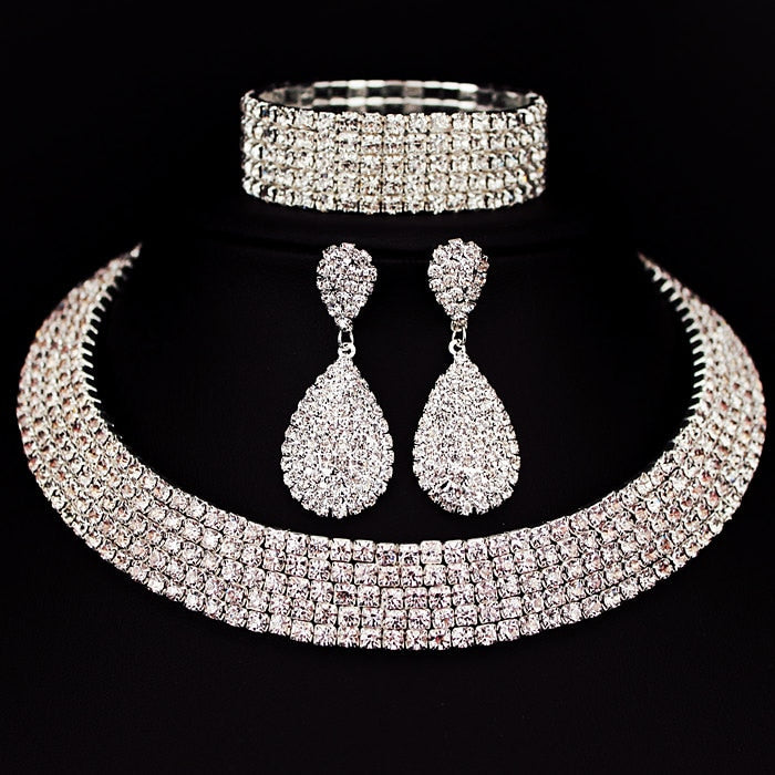 Hot Selling Bride Classic Rhinestone Crystal Choker Necklace Earrings and Bracelet Wedding Jewelry Sets Wedding Accessories X164